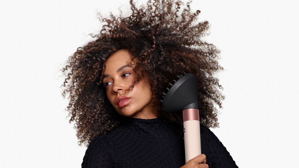 Multi-styler Dyson Airwrap i.d.™ - cheveux bouclés à frisés (Rose Céramique)