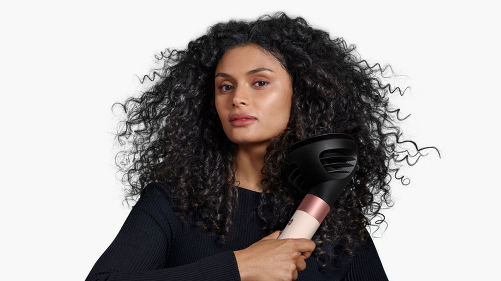 Multi-styler Dyson Airwrap i.d.™ - cheveux bouclés à frisés (Rose Céramique)
